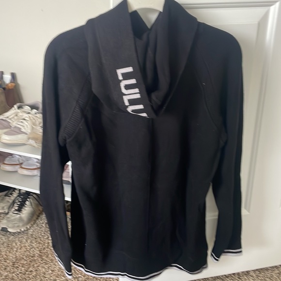 Lululemon sweater - Picture 2 of 4